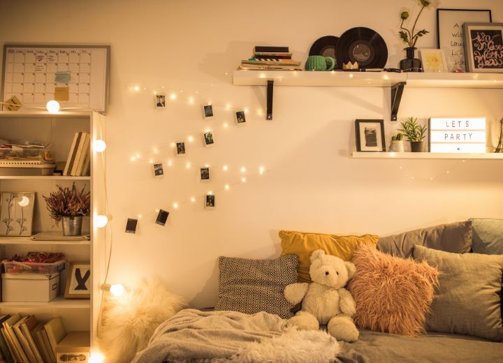 teenage bedroom ideas for small rooms - Storage is key